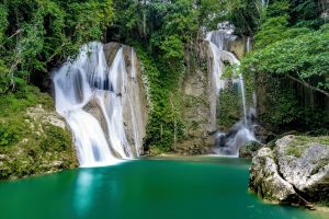 shutterstock_1830413150